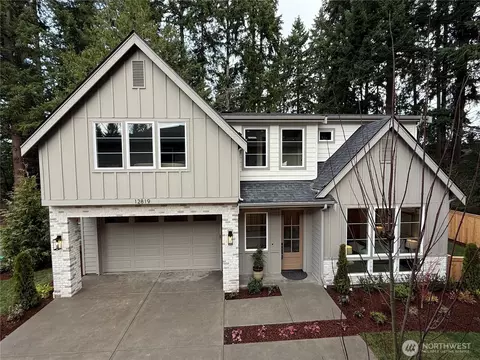 12819 NE 65th Ln, Kirkland, WA 98033