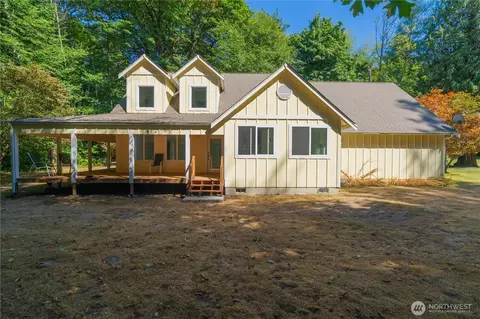 2104 Mark St NE, Lacey, WA 98516