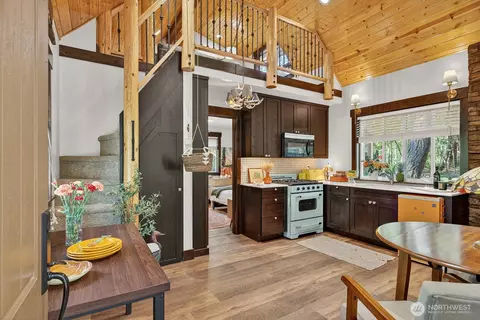251 Goodrich Rd, Camano Island, WA 98282
