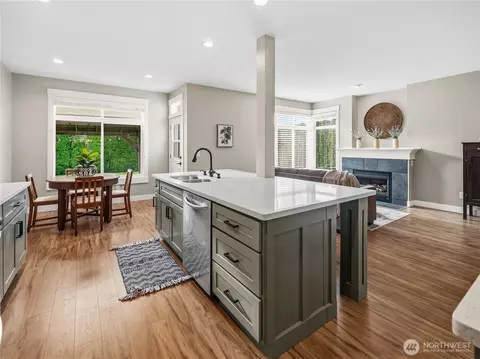 Kitchen - 3384 Larsen Ave, Enumclaw, WA 98022 photo 1 of 6