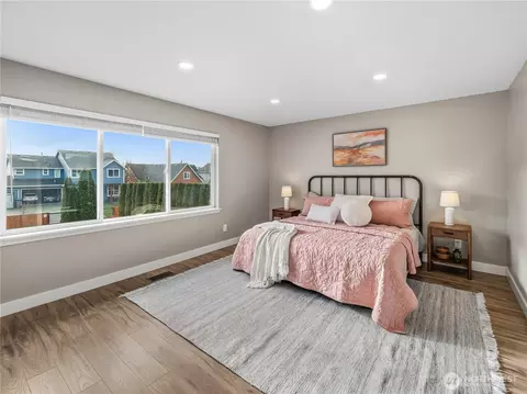 Bedroom - 3384 Larsen Ave, Enumclaw, WA 98022 photo 2 of 4