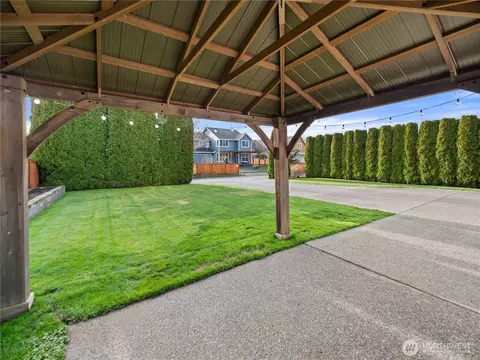 Exterior - 3384 Larsen Ave, Enumclaw, WA 98022 photo 4 of 7