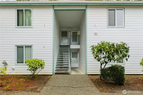 2011 SW 318th Pl #6C, Federal Way, WA 98023