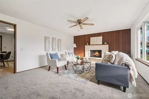 Living - 26104 SE 426th St, Enumclaw, WA 98022 photo 1 of 3