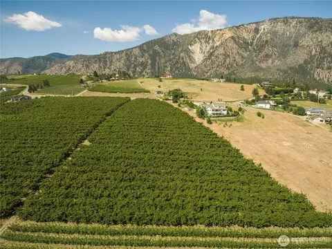 950 Loop Ave, Manson, WA 98831 photo 13
