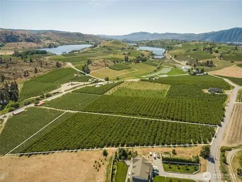 950 Loop Ave, Manson, WA 98831 photo 4