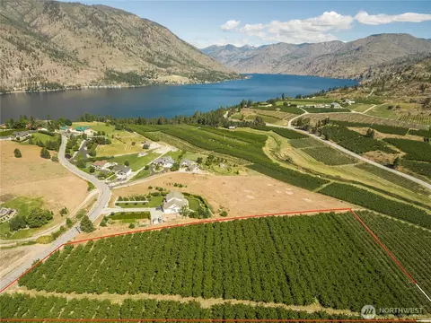 950 Loop Ave, Manson, WA 98831 photo 9