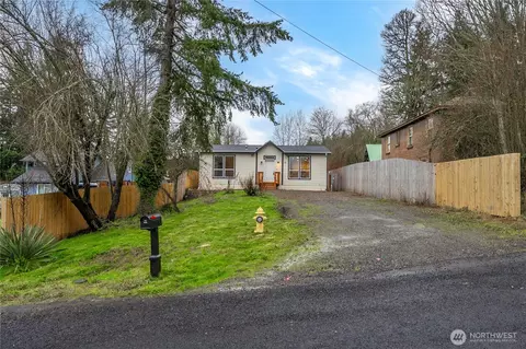 52 SE Spring St, Chehalis, WA 98532 photo 3