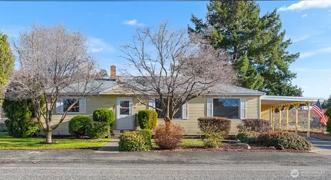 2213 N Ashland Ave, East Wenatchee, WA 98802