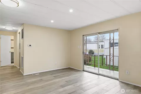 1170 Cedar Dr, Enumclaw, WA 98022 photo 10
