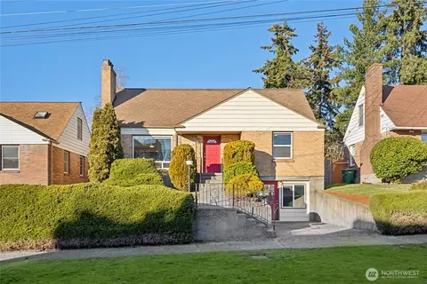 3254 NW Market St, Seattle, WA 98107