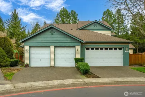 672 Chelan Pl NE #672, Renton, WA 98059