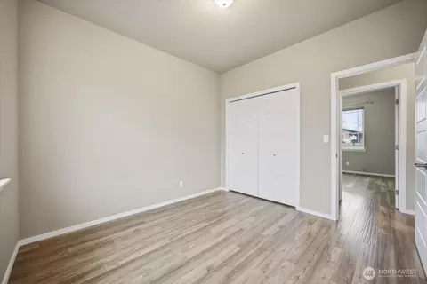 Bedroom - 513 S Owens Ave, Pasco, WA 99301 photo 4 of 5