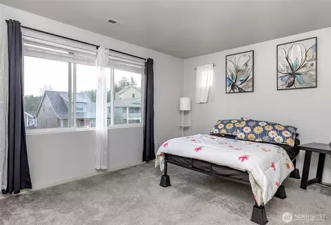 Bedroom - 20102 40th Ave E, Spanaway, WA 98387 photo 3 of 4