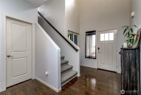 Entry Way - 20102 40th Ave E, Spanaway, WA 98387 photo 3 of 4