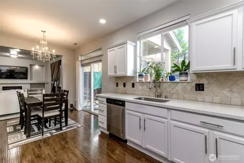 Kitchen - 20102 40th Ave E, Spanaway, WA 98387 photo 4 of 4