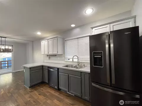 1407 196th St E, Spanaway, WA 98387 photo 9