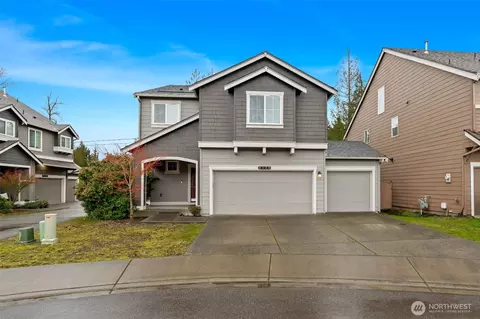 8126 175th St E, Puyallup, WA 98375