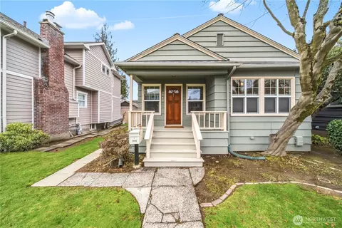 3043 38th Ave SW, Seattle, WA 98126