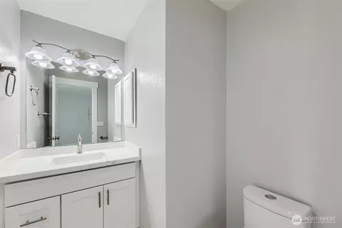 Bath - 9213 1st Dr SE, Everett, WA 98208 photo 1 of 3