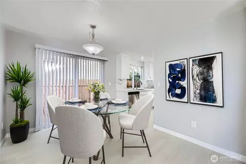 Dining - 9213 1st Dr SE, Everett, WA 98208 photo 1 of 1