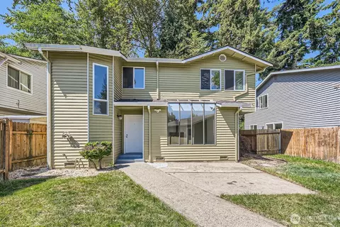 9213 1st Dr SE, Everett, WA 98208