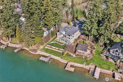 21256 39th Street Ct E, Lake Tapps, WA 98391