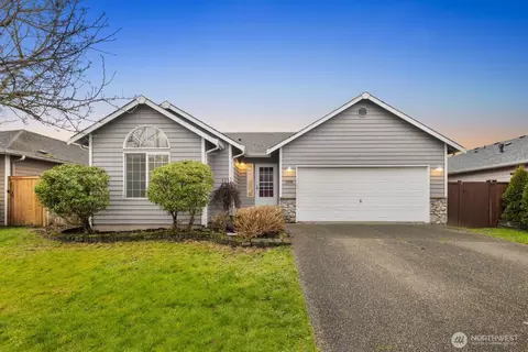 10706 59th Dr NE, Marysville, WA 98270