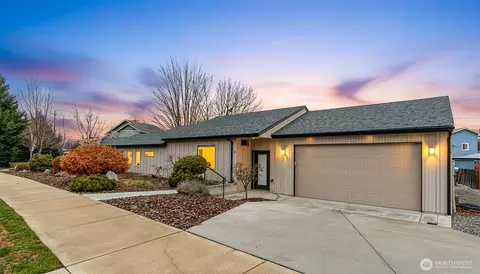 1467 Melissa Way, Wenatchee, WA 98801