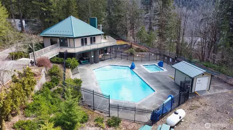 23 Drial Loop, Deming, WA 98244 photo 36