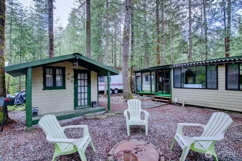 23 Drial Loop, Deming, WA 98244 photo 2