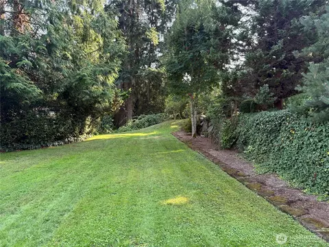 4417 Crescent Ave, Everett, WA 98203 photo 3
