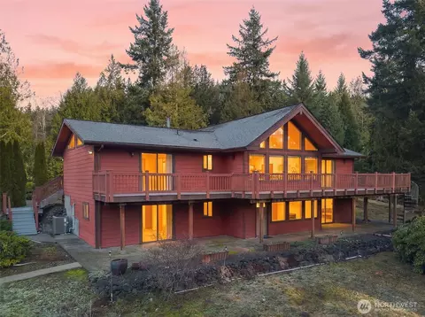 10547 Summit Lake Rd NW, Olympia, WA 98502