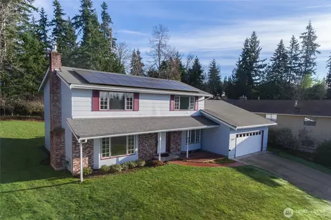 2044 Niagara Dr, Bellingham, WA 98229