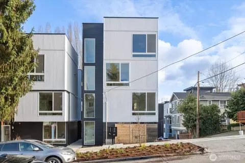 3114 Queen Anne Ave N, Seattle, WA 98119