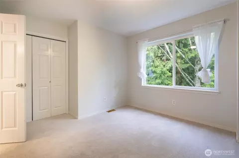 Bedroom - 13400 Dumas Rd #G4, Mill Creek, WA 98012 photo 4 of 8