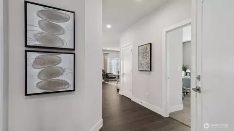 Entry Way - 3823 194th Ln SE, Bothell, WA 98012 photo 2 of 3