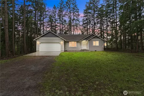 22127 N Clear Lake Blvd SE, Yelm, WA 98597
