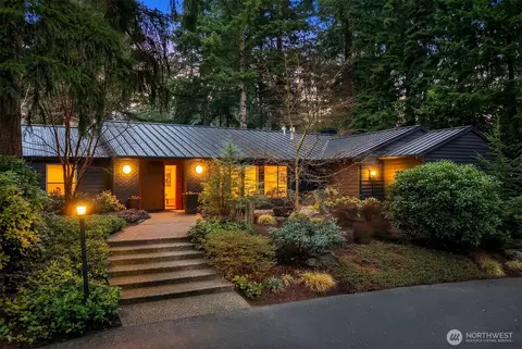 7 Lewis Ln, Mercer Island, WA 98040