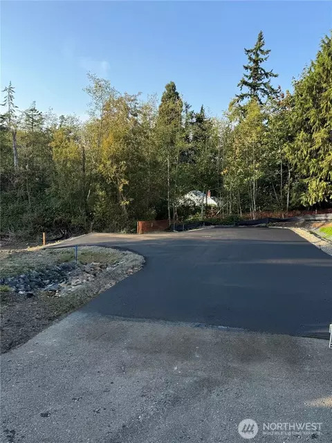 510 37th St, Bellingham, WA 98229