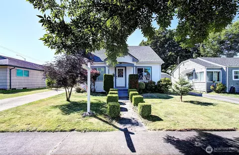 421 24th Ave, Longview, WA 98632