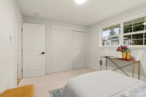 Bedroom - 15426 24th Ave E, Tacoma, WA 98445 photo 6 of 6
