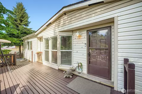 2431 S 371st St #20, Federal Way, WA 98003