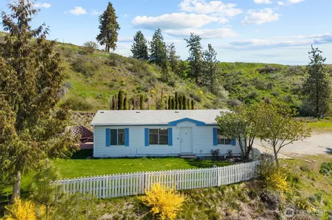 55 Swanson Gulch Rd, Manson, WA 98831