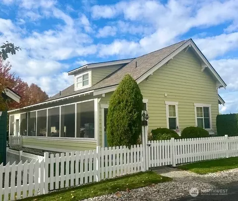 107 Timbuktu Ln, Oroville, WA 98844