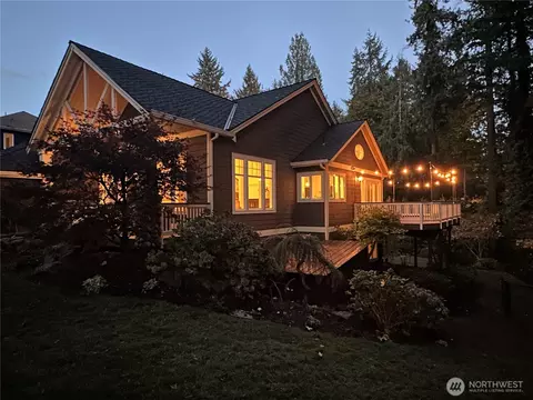 9948 184th Ave NE, Redmond, WA 98052
