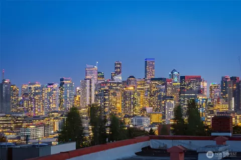 1918 5th Ave N #B, Seattle, WA 98109