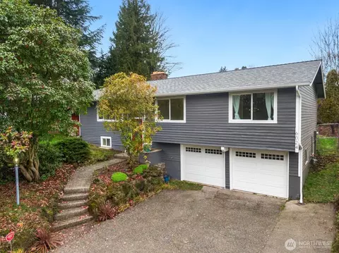 6024 S 127th Pl, Seattle, WA 98178