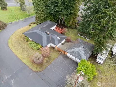 View/Area - 7121 Highland Dr, Everett, WA 98203 photo 2 of 3