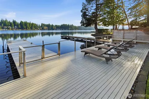 29718 226th Ave SE, Black Diamond, WA 98010